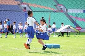 🙄经纪人 ：03年运作C罗350万欧加盟切尔西遭拒绝